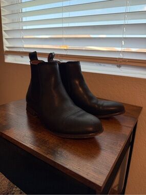 Pringle Black Leather Chelsea Ankle Boots